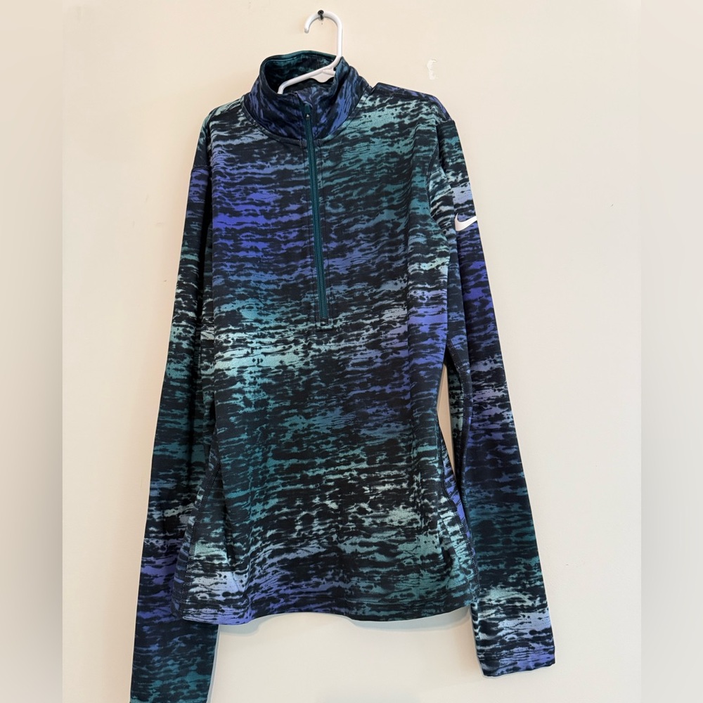 nike pullover